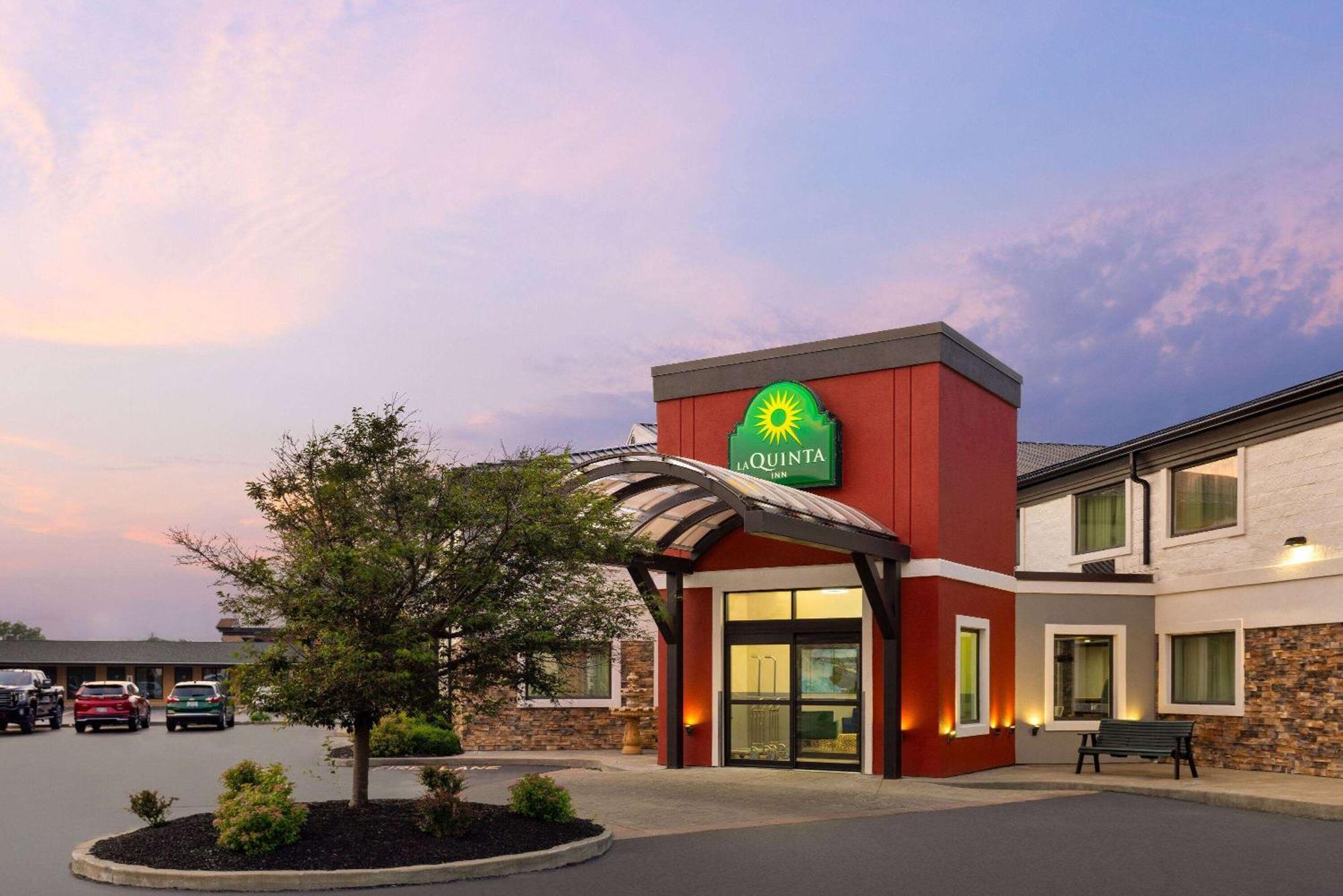 La Quinta Inn By Wyndham Buffalo Airport Williamsville Exterior foto